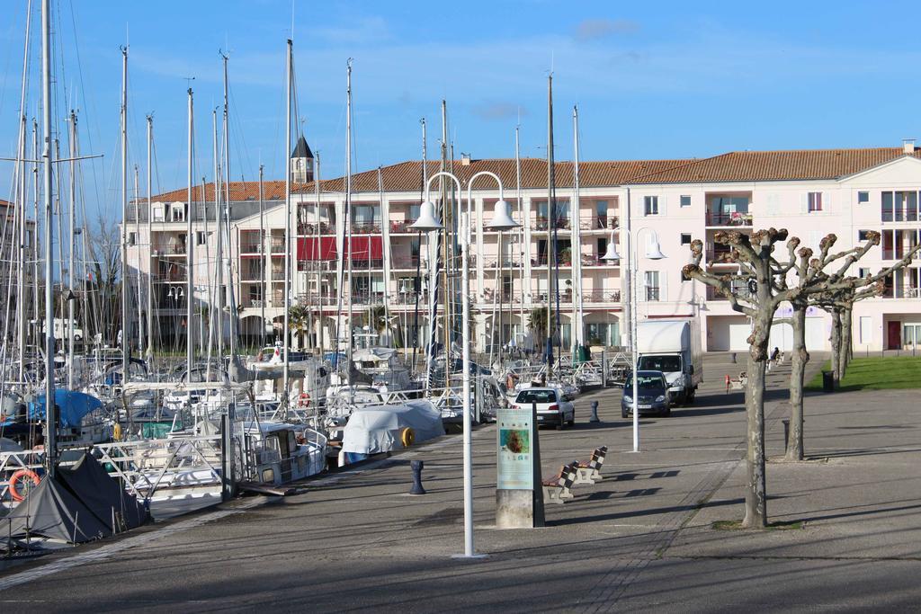 Argol Hotel Rochefort  Exterior photo